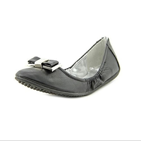 Rampage Shoes - Black Silver Ballet Flat With Bow Size 6.5